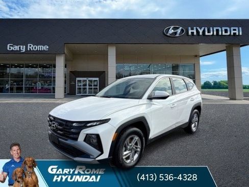 Certified 2025 Hyundai Tucson SE AWD/4WD image 4