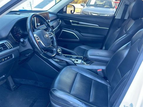 Used 2020 Kia Telluride S w/ S 8 Passenger Seating Package image 21