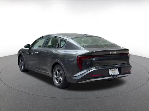 Used 2025 Kia K4 FWD image 11