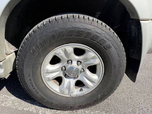 Used 2001 Toyota 4Runner Limited AWD/4WD image 21