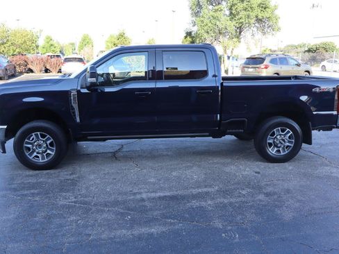 Used 2023 Ford F250 Lariat w/ Lariat Ultimate Package AWD/4WD image 4