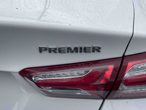 Used 2020 Chevrolet Malibu Premier FWD image 9