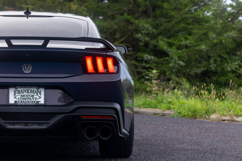 Used 2024 Ford Mustang Dark Horse RWD image 21