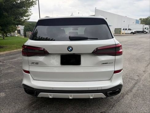Used 2021 BMW X5 xDrive40i w/ M Sport Package AWD/4WD image 4