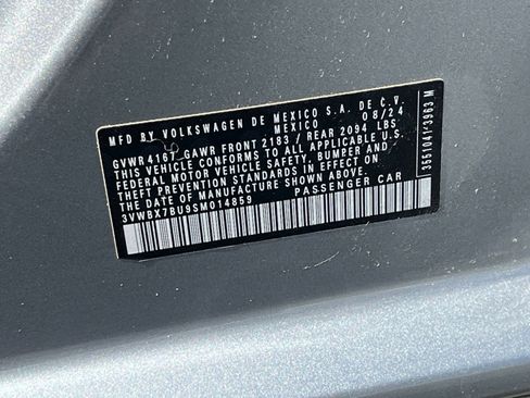 Used 2025 Volkswagen Jetta Sport image 27