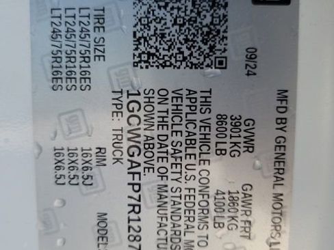 New 2024 Chevrolet Express 2500 w/ Driver Convenience Package image 31