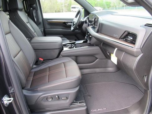 New 2026 Chevrolet Tahoe High Country AWD/4WD image 10