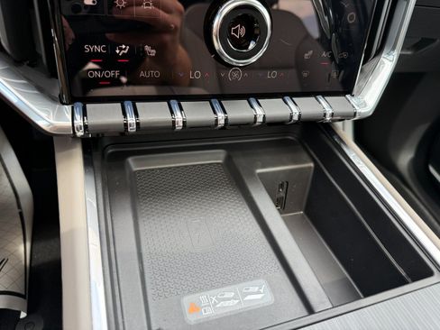 New 2026 GMC Acadia Elevation w/ Black Edition AWD/4WD image 37