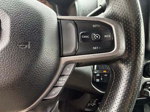 Used 2024 RAM 5500 Tradesman w/ Chrome Appearance Group AWD/4WD image 21