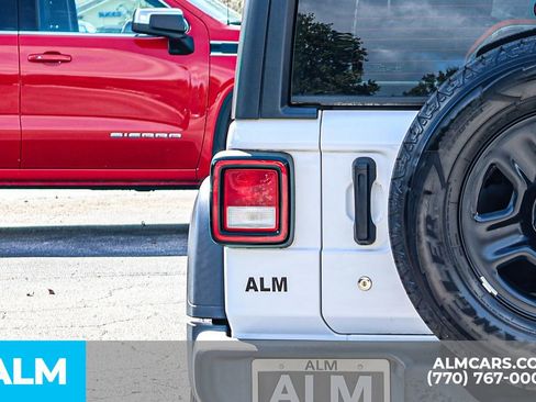 Used 2021 Jeep Wrangler Unlimited Sport image 13