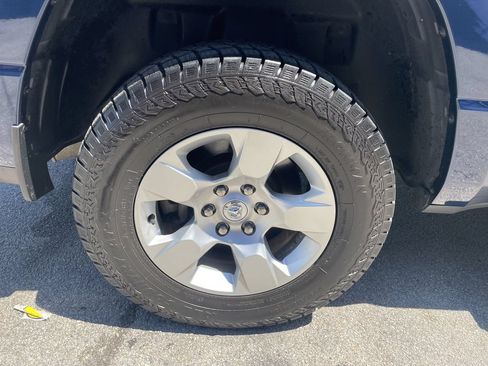 Used 2020 RAM 1500 Big Horn AWD/4WD image 12