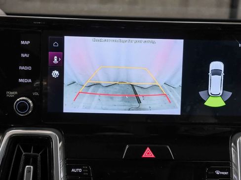 Used 2023 Kia Sorento SX FWD image 29