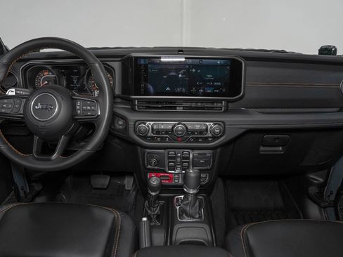 Used 2025 Jeep Wrangler Unlimited Rubicon 392 AWD/4WD image 46