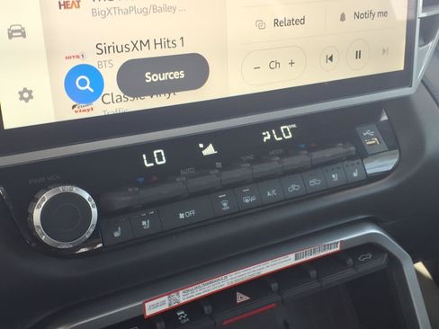 Certified 2025 Toyota Tundra Platinum image 19