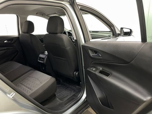 Certified 2024 Chevrolet Equinox LT w/ LPO, Floor Liner Package FWD image 41