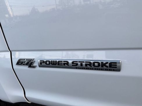 Used 2022 Ford F250 XL w/ Power Equipment Group image 40