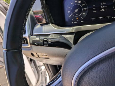 Certified 2023 Kia Sorento SX FWD image 34