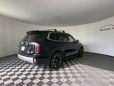 Certified 2024 Kia Telluride SX Prestige AWD/4WD image 8