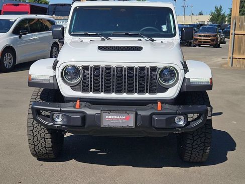Certified 2026 Jeep Gladiator Mojave AWD/4WD image 2