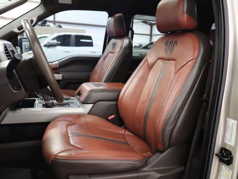 Used 2018 Ford F150 King Ranch w/ Equipment Group 601A Luxury AWD/4WD image 37