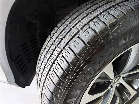 Used 2021 Lexus RX 350L Premium w/ Premium Package image 13