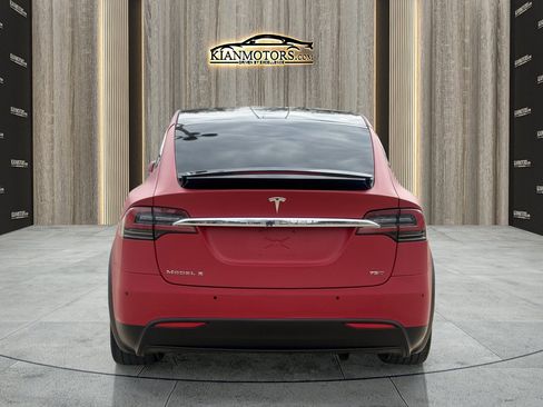 Used 2017 Tesla Model X 75D AWD/4WD image 9