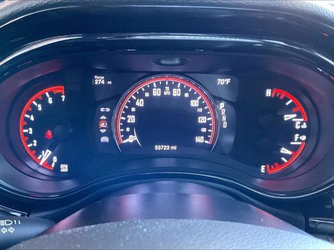 Used 2024 Dodge Durango GT AWD/4WD image 13