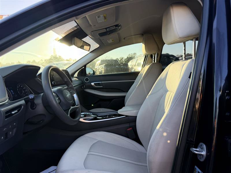 Used 2023 Hyundai Sonata SE FWD image 17