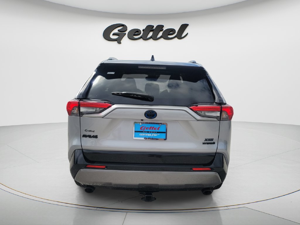 Used 2021 Toyota RAV4 XSE w/ XSE Grade Weather Package AWD/4WD image 6