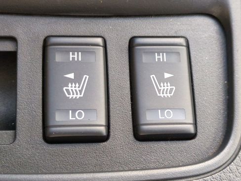 Used 2019 Nissan Sentra SR image 21