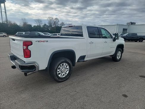 Used 2024 Chevrolet Silverado 2500 LTZ image 5