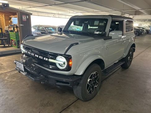 Used 2021 Ford Bronco Outer Banks AWD/4WD image 7