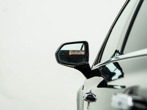 Used 2019 Cadillac XT5 Luxury image 13