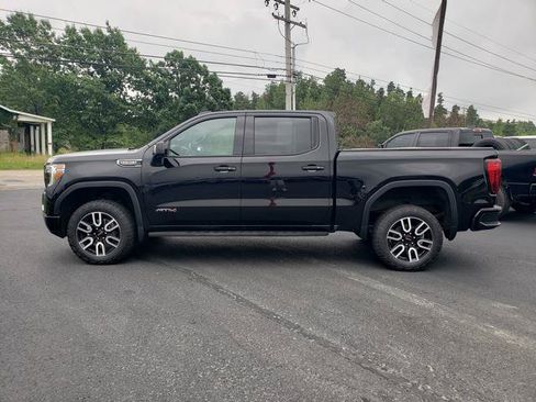 Used 2022 GMC Sierra 1500 AT4 w/ AT4 Preferred Package AWD/4WD image 7