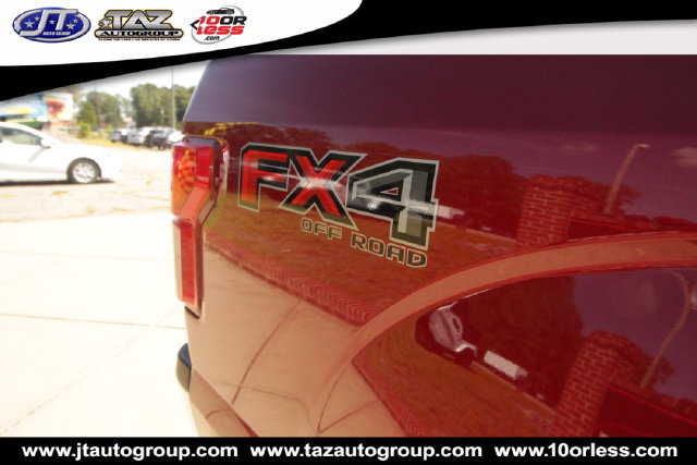 Used 2018 Ford F150 Lariat w/ Equipment Group 502A Luxury AWD/4WD image 4