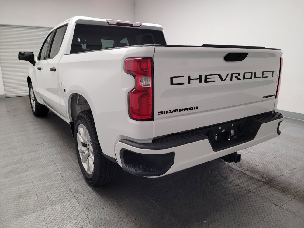 Used 2021 Chevrolet Silverado 1500 Custom w/ LPO, Dark Essentials Package RWD image 6