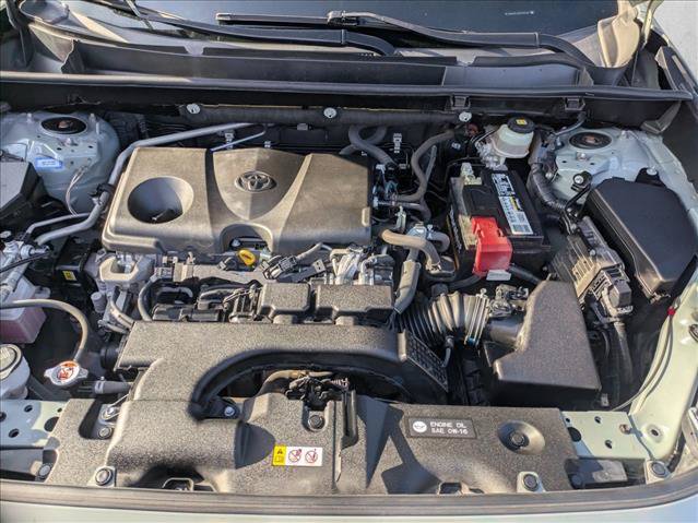 Used 2019 Toyota RAV4 XLE w/ Convenience Package FWD image 19