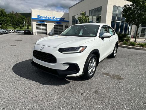 New 2025 Honda HR-V LX image 8