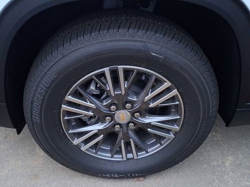 New 2026 Chevrolet Traverse LT w/ Driver Confidence Package image 4