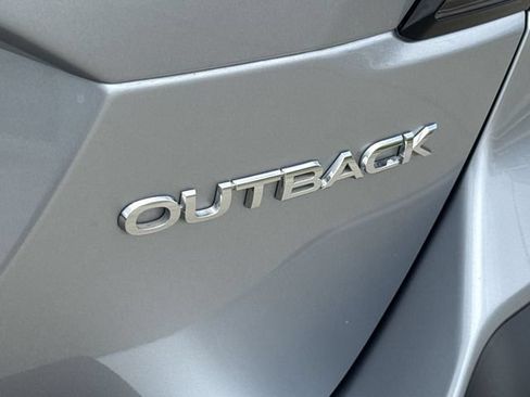 Certified 2025 Subaru Outback Premium AWD/4WD image 14