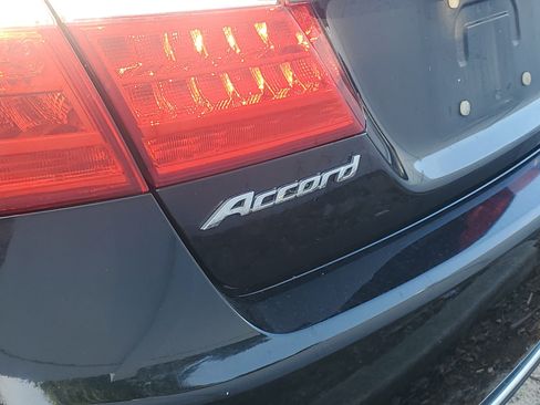 Used 2014 Honda Accord EX-L image 7