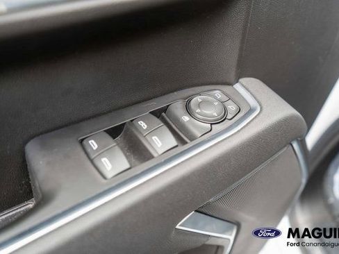 Used 2025 GMC Sierra 1500 Elevation AWD/4WD image 17