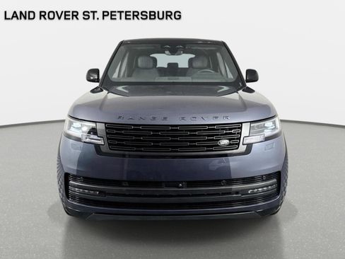 Used 2026 Land Rover Range Rover SE AWD/4WD image 2