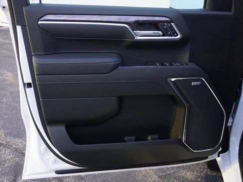 New 2026 Chevrolet Silverado 1500 LTZ w/ Z71 Off-Road Package image 23