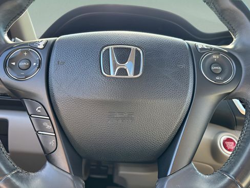 Used 2014 Honda Accord EX-L image 26