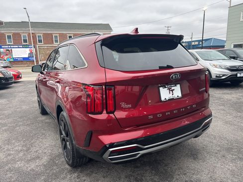Used 2021 Kia Sorento SX image 3