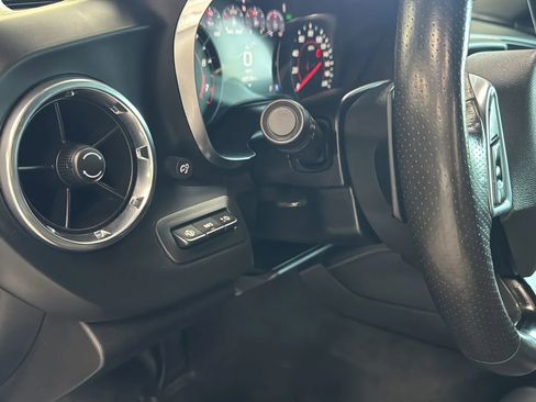 Used 2020 Chevrolet Camaro SS image 25