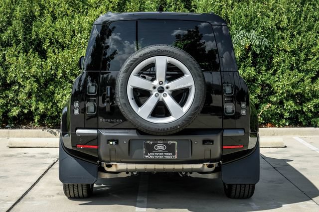 New 2026 Land Rover Defender 110 X-Dynamic SE AWD/4WD image 9