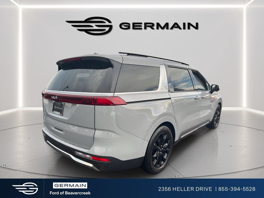 Used 2024 Kia Carnival SX Prestige FWD image 8
