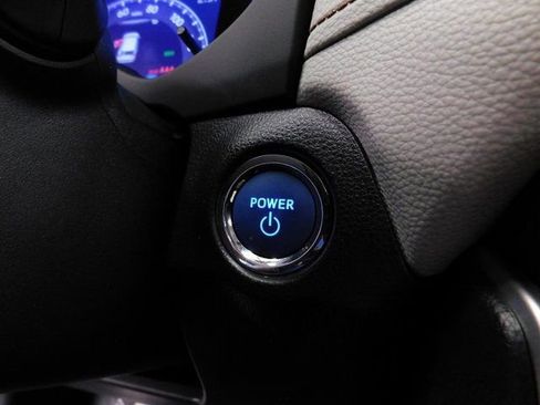 Used 2019 Toyota RAV4 Limited image 40